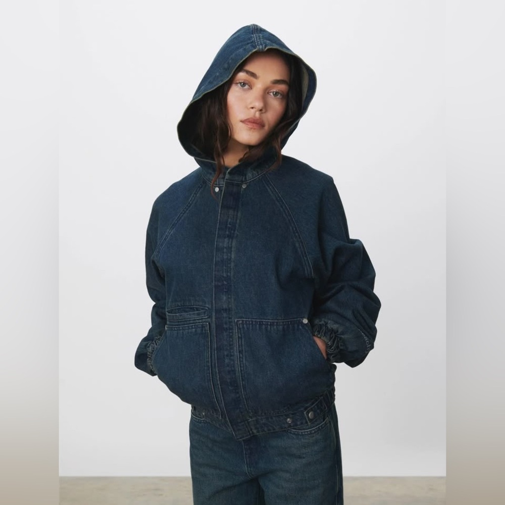 Peachy Den Denim Hooded Jenn Jacket SIZE Small